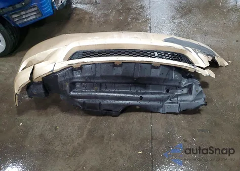 2011 Toyota Sienna Le z USA, uszkodzony, nr VIN 5TDKK3DC8BS036933